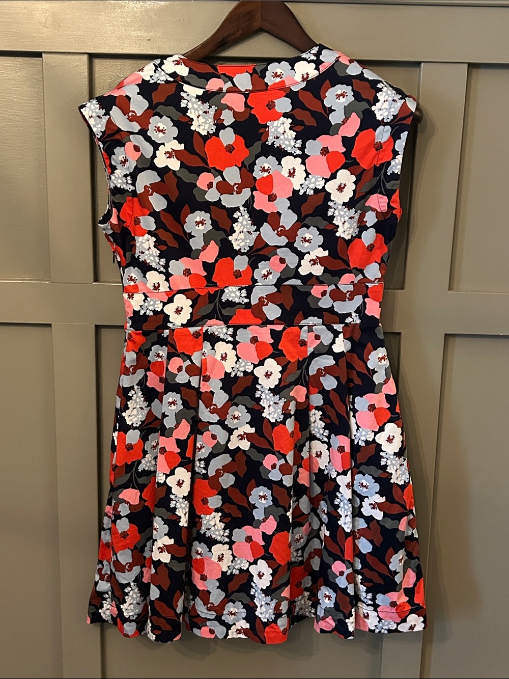Boden Navy Floral Fit-and-Flare Dress with Red and White Blooms - Picture 9 of 11